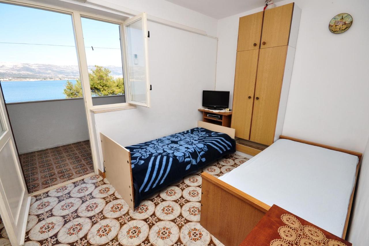 Apartments By The Sea Arbanija, Ciovo - 1085 Traù Esterno foto